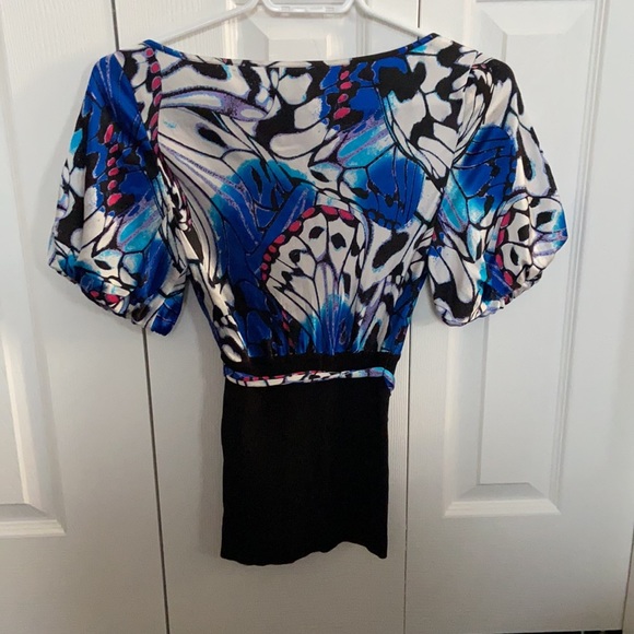 Bebe silk butterfly top - Picture 4 of 6